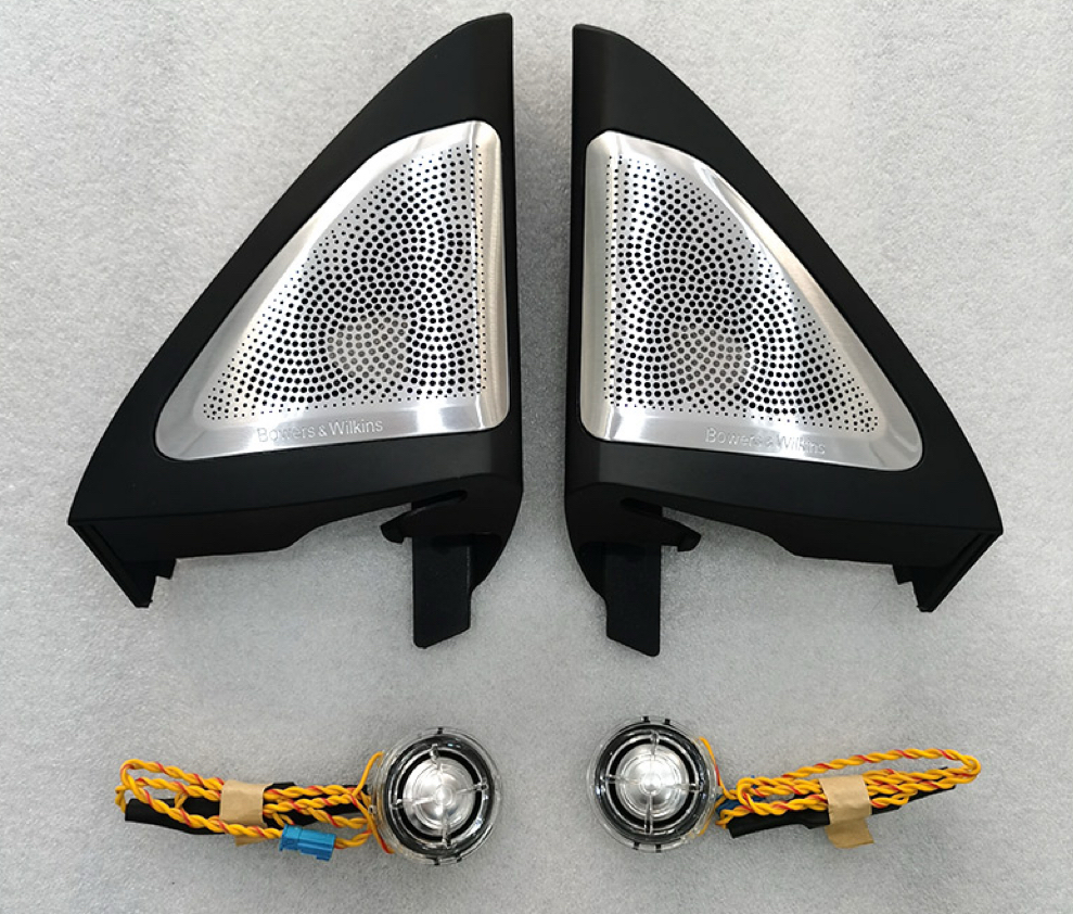 a pillar tweeter cover with tweeter for x6 g06